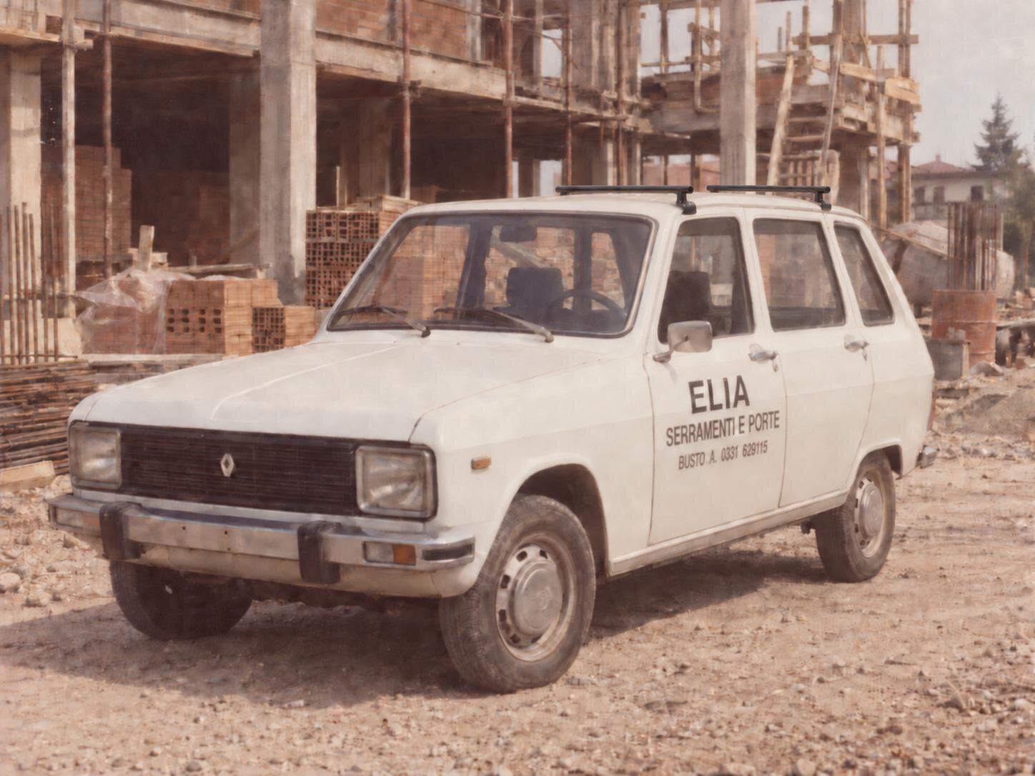 Mezzo aziendale Elia Serramenti, anno 1978